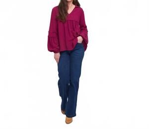 NEW ELSIE & ZOEY blayke babydoll blouse in berry nice